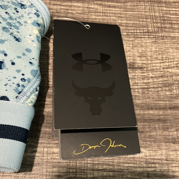 Longhorn Under Armour Sports Bra - Picture 4 of 8